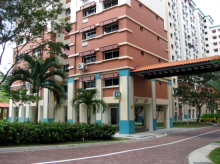 Blk 911 Hougang Street 91 (S)530911 #242102